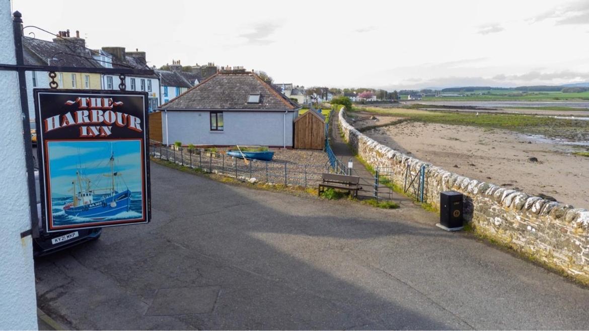 The Harbour Inn Garlieston Buitenkant foto