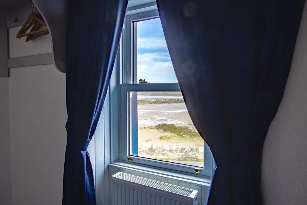 The Harbour Inn Garlieston Buitenkant foto