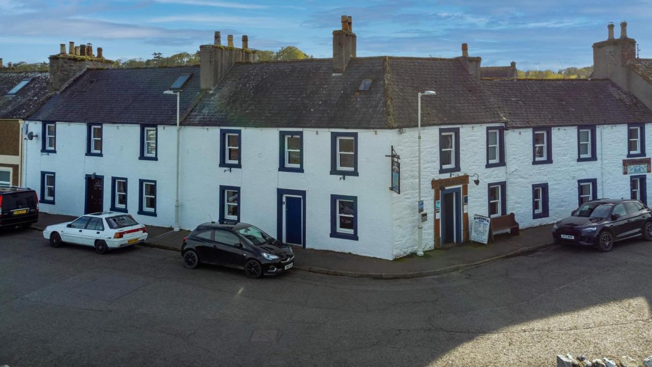 The Harbour Inn Garlieston Buitenkant foto
