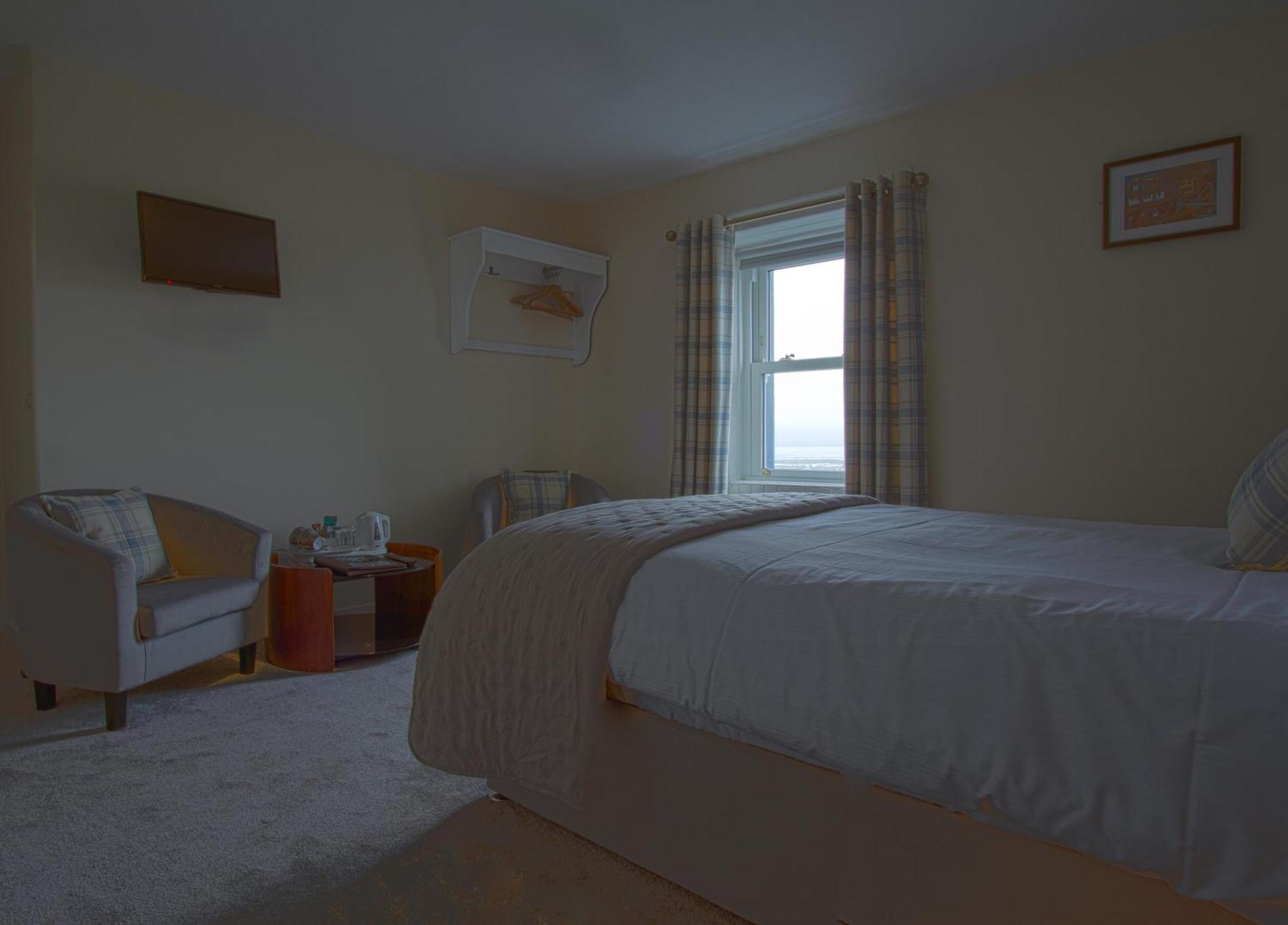 The Harbour Inn Garlieston Buitenkant foto